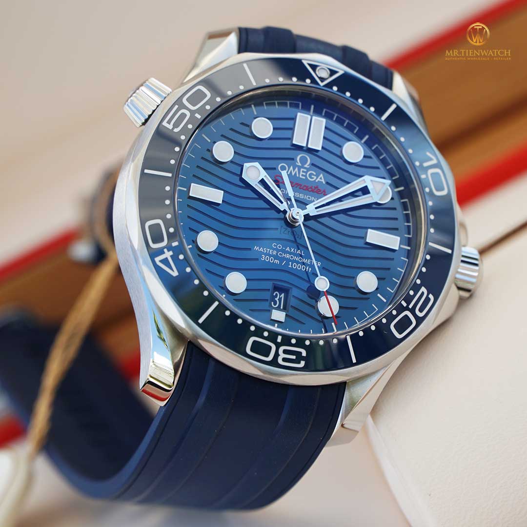 Omega Seamaster Diver 300M Co-Axial Master Chronometer 42 MM 210.32.42.20.03.001 mặt số gốm xanh, dây cao su cao cấp