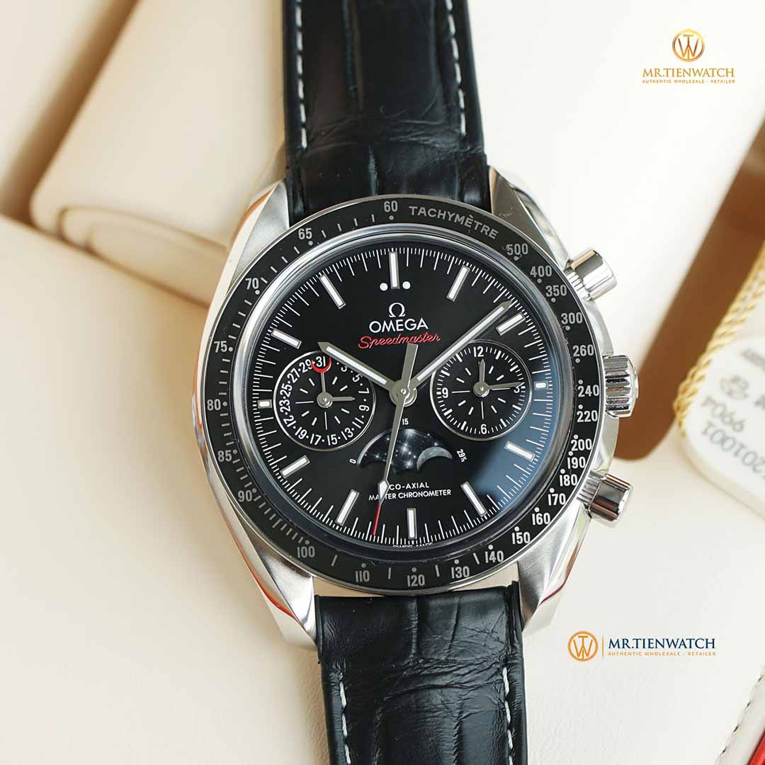 OMEGA SPEEDMASTER MOONWATCH CO‑AXIAL MASTER CHRONOMETER MOONPHASE CHRONOGRAPH 44.25 MM 304.33.44.52.01.001 Thép không gỉ - Steel on steel